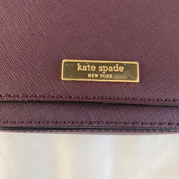 NWOT kate spade purse 2 sections plus zipper area inside - Picture 3 of 7